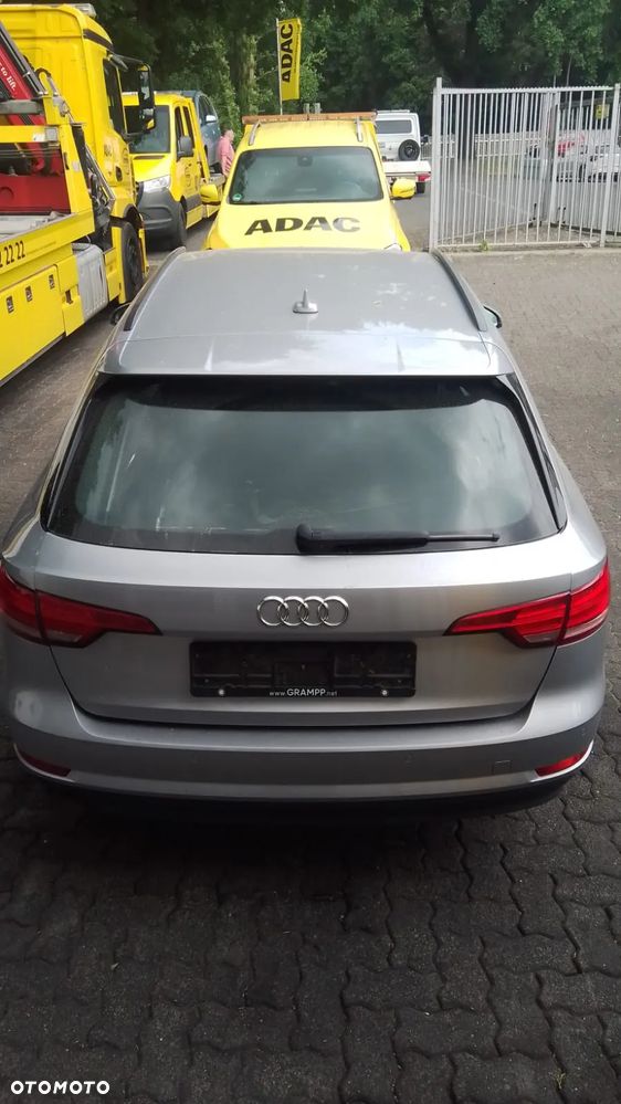 Audi A4 - 5
