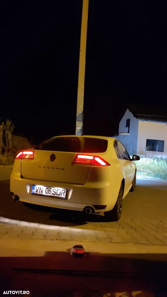 Renault Laguna - 3