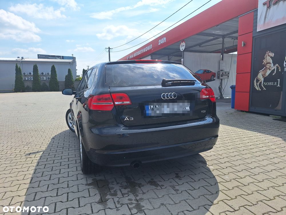 Audi A3 Sportback 2.0 TDI DPF S line Sportpaket - 3