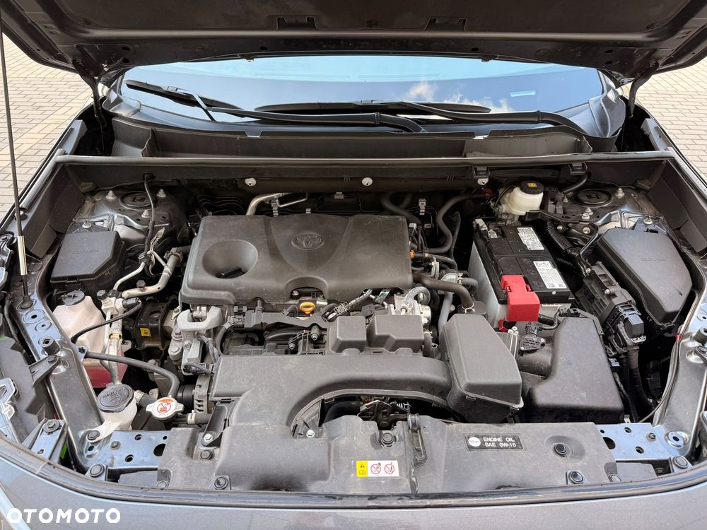 Toyota RAV4 - 9