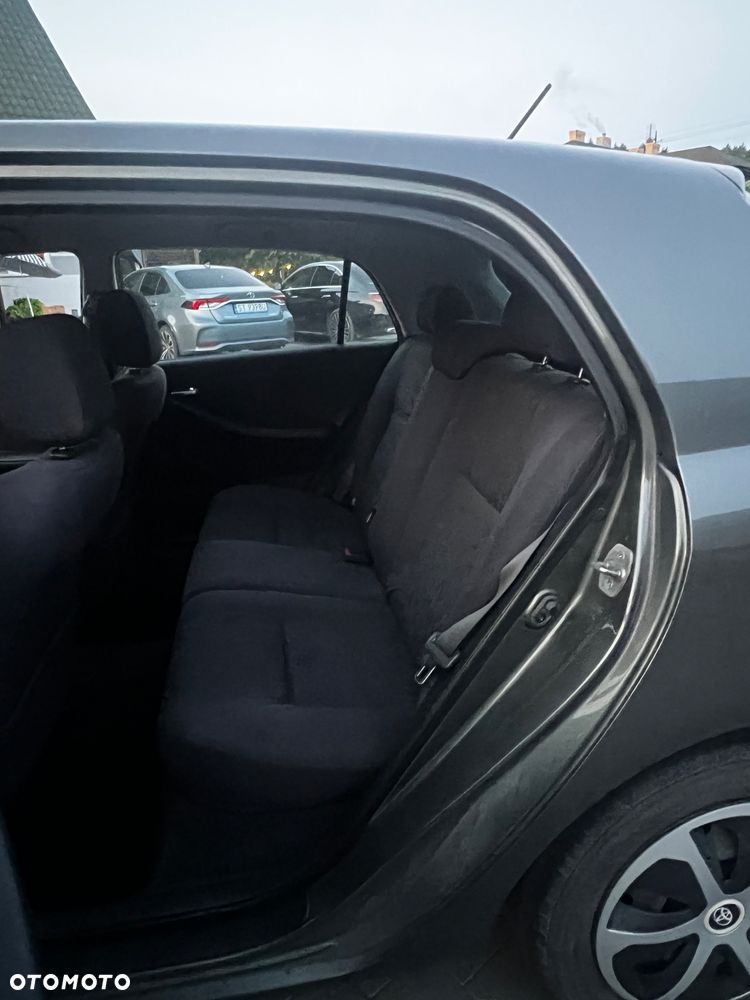 Toyota Corolla 1.4 VVT-i Terra - 10