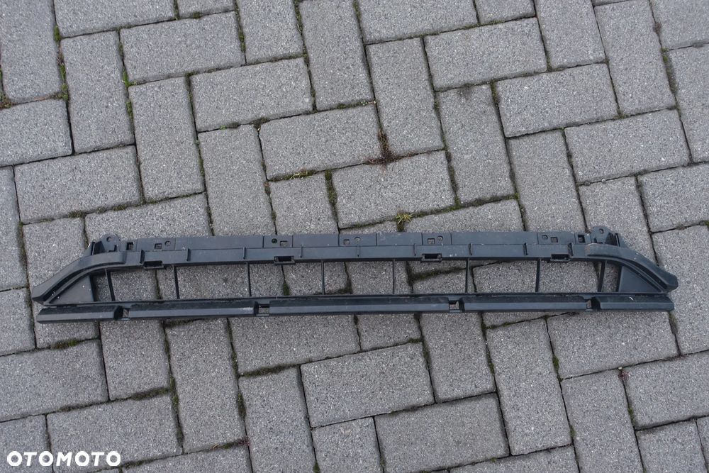 KRATKA ZDERZAKA ŚRODKOWA AUDI Q5 II SLINE - 1