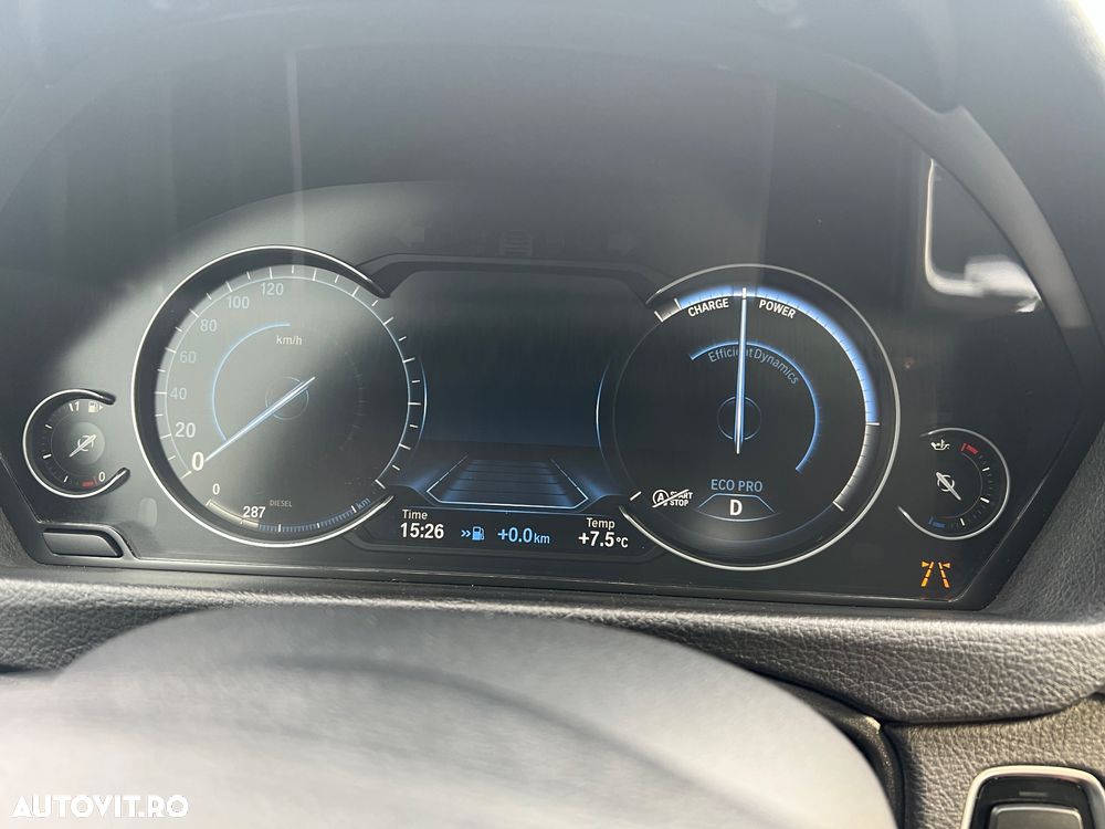 BMW Seria 3 320d Sport-Aut. Luxury Line - 13