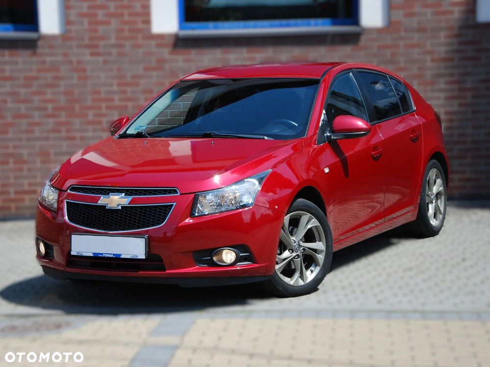 Chevrolet Cruze 1.6 LS+ - 37