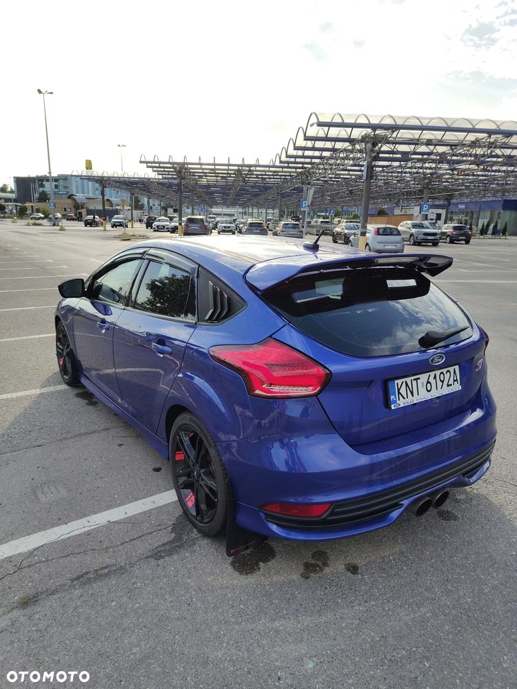 Ford Focus 2.0 EcoBoost ST-2 - 7