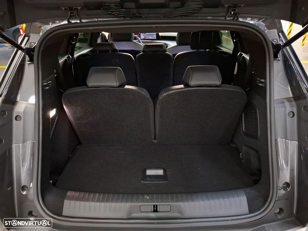 Peugeot 5008 1.2 Hybrid Allure e-DCS6 - 16