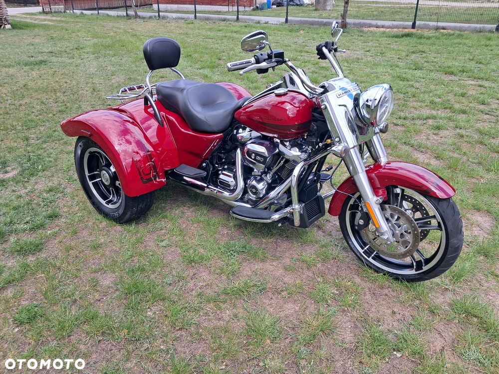 Harley-Davidson Trike Freewheeler - 8