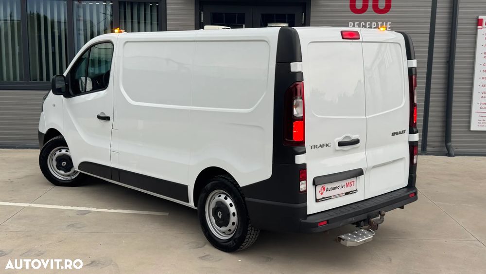 Renault Trafic - 7
