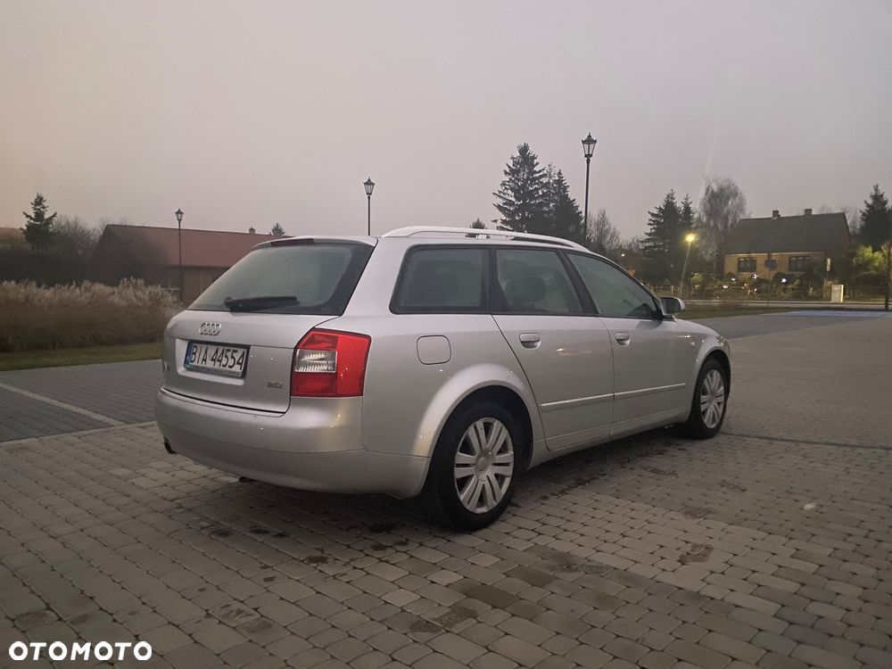 Audi A4 Avant 2 - 6