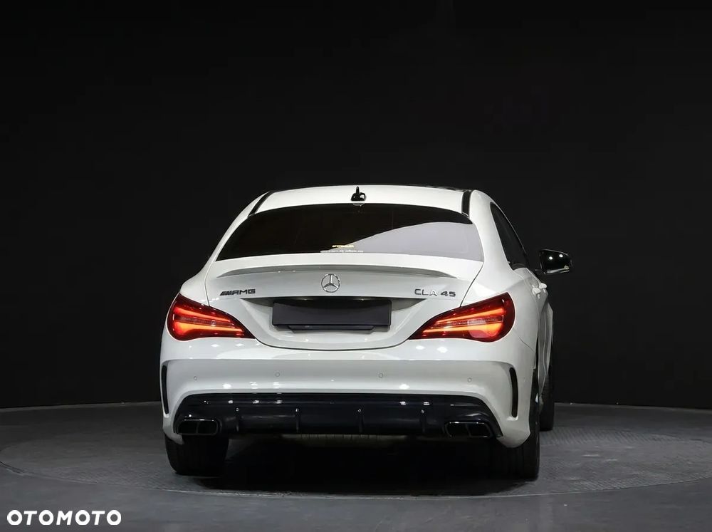 Mercedes-Benz CLA AMG 45 4Matic AMG Speedshift DCT 7G - 5