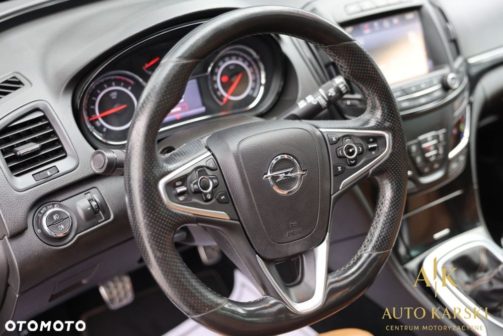 Opel Insignia - 21