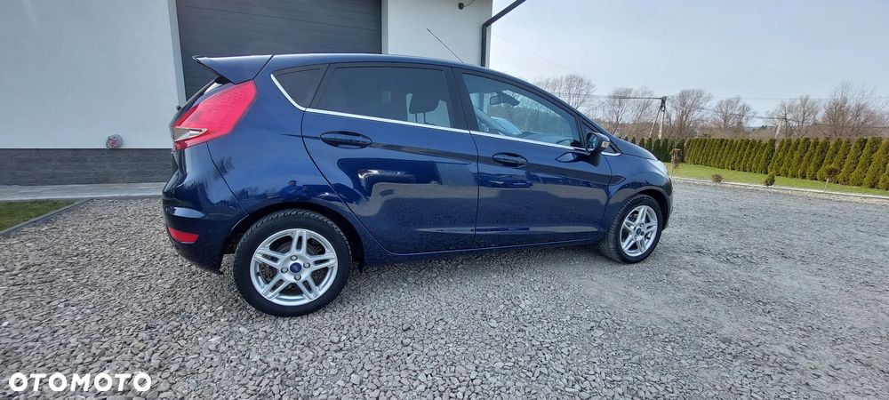 Ford Fiesta 1.25 Titanium - 10