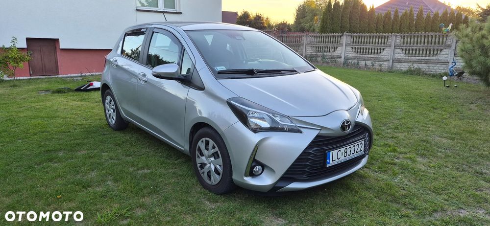 Toyota Yaris - 4
