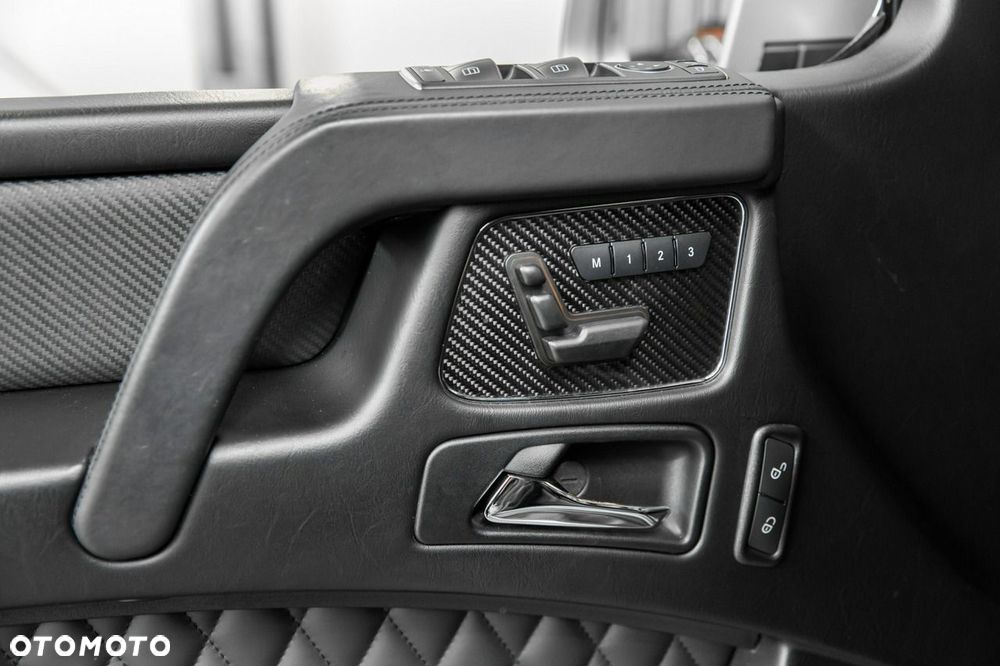 Mercedes-Benz Klasa G AMG 63 AMG SPEEDSHIFT 7G-TRONIC Edition 463 - 32