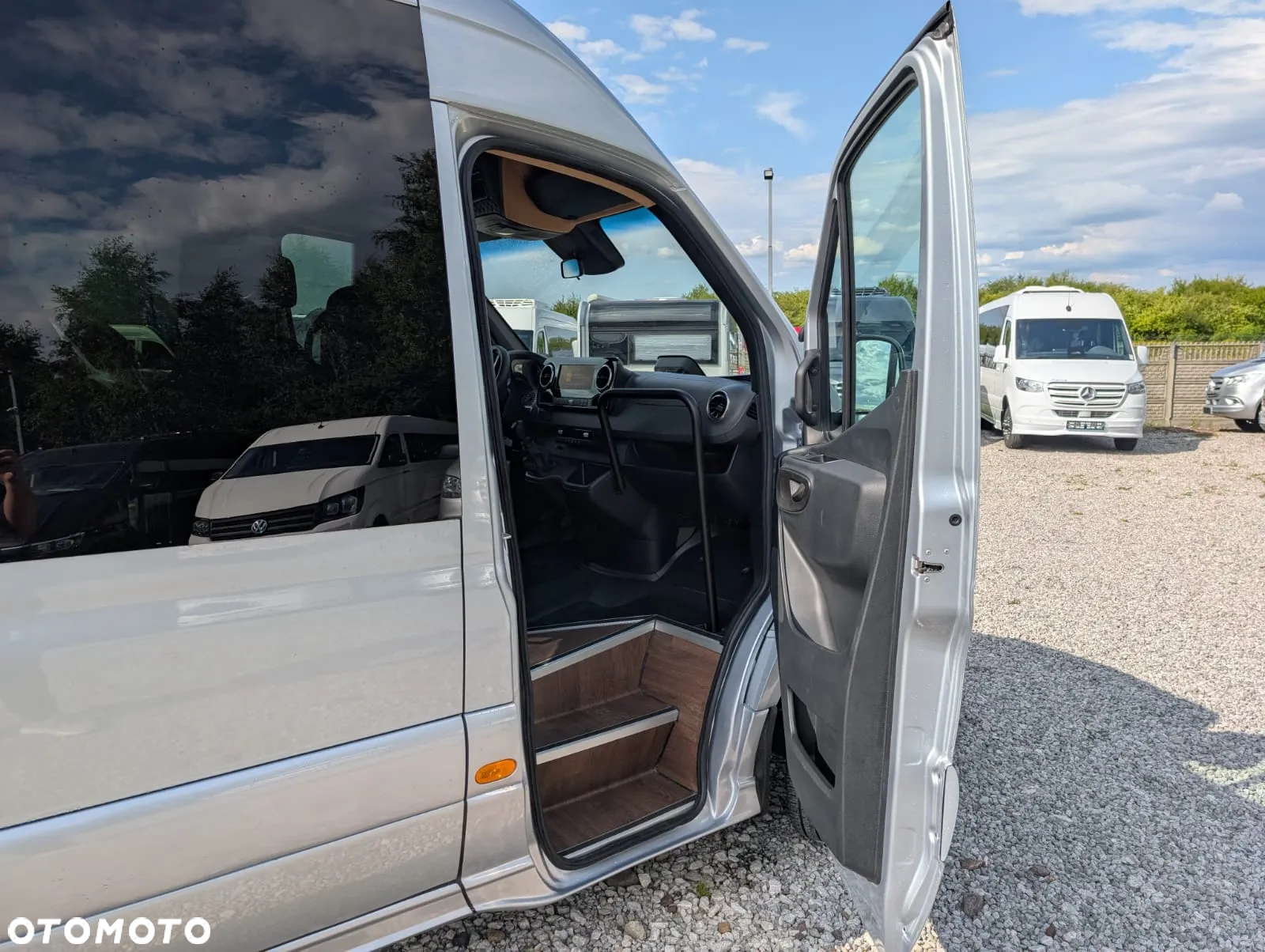 Mercedes-Benz Sprinter 519 - 14