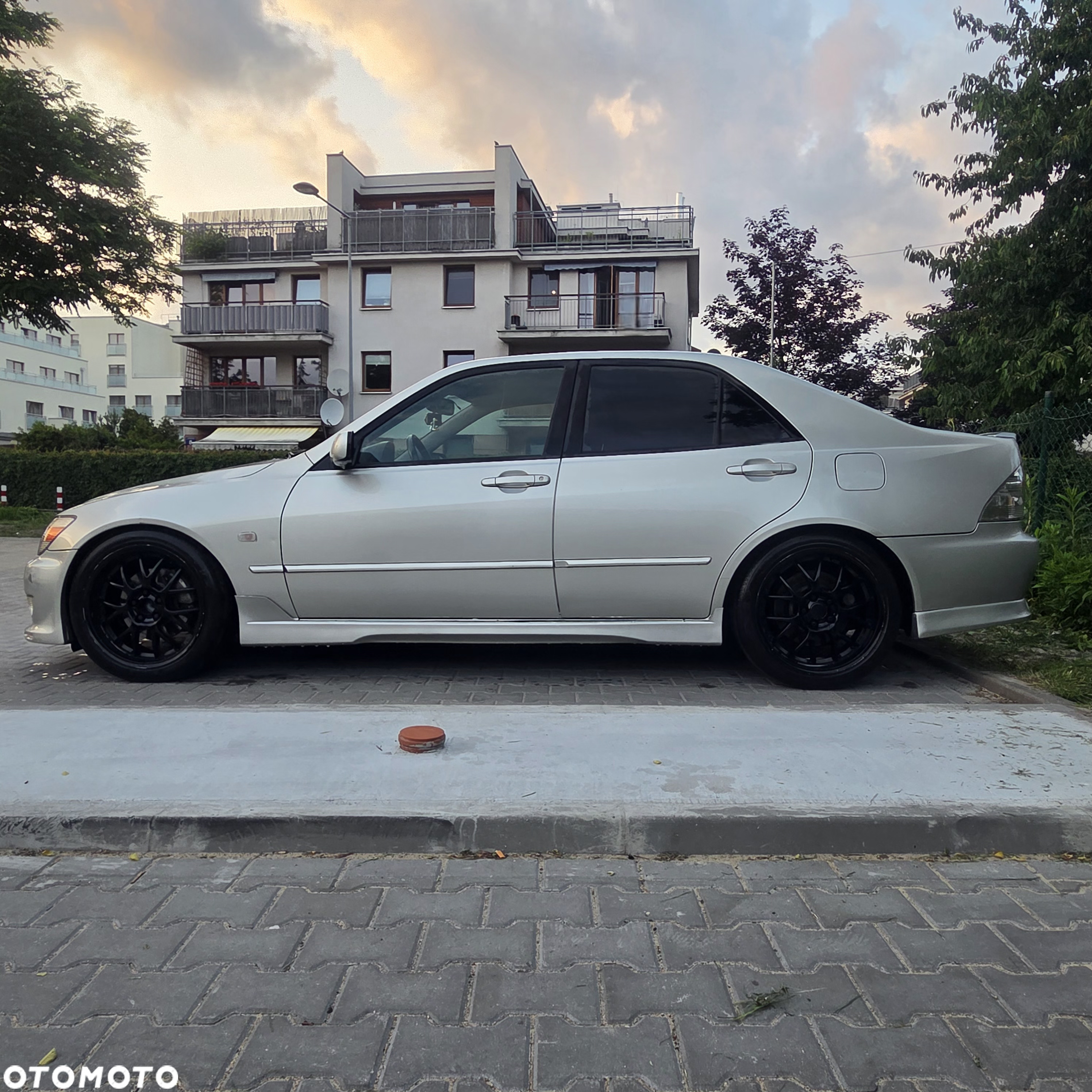 Lexus IS 200 Elegance - 3