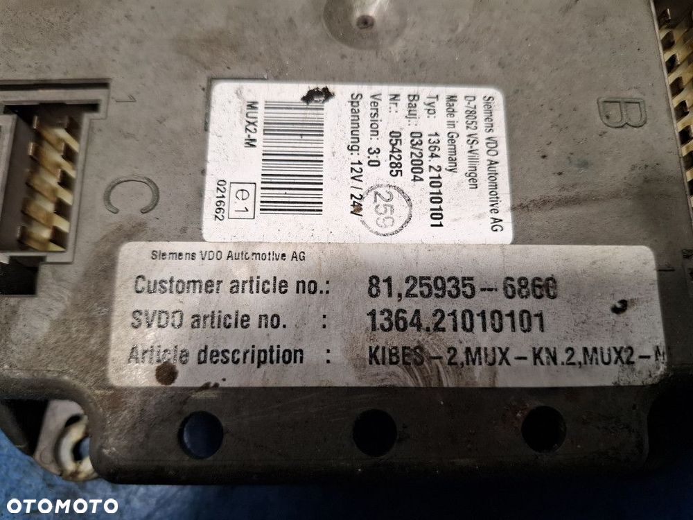 MAN A 21 STEROWNIK SILNIKA 8125935-6860 - 2