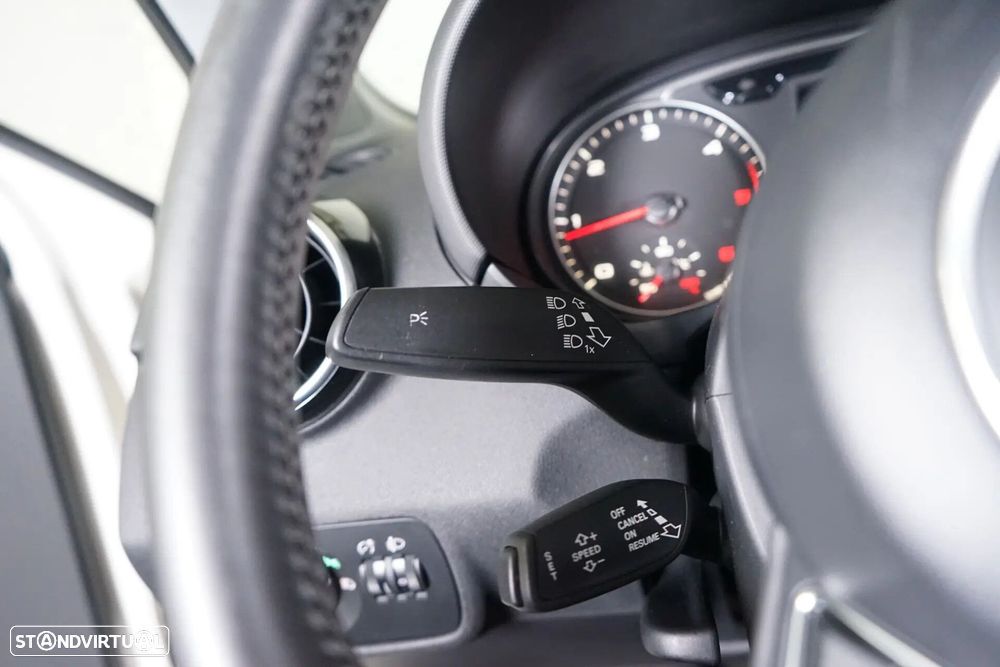 Audi A1 1.6 TDI Ambition - 22