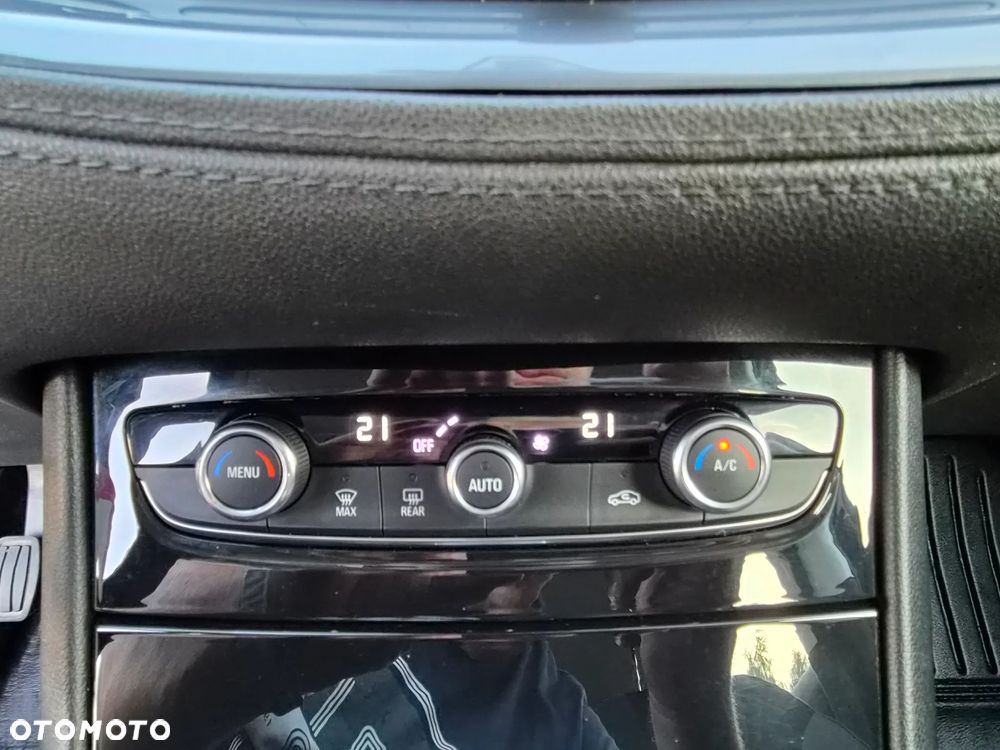 Opel Grandland X 1.6 CDTI Ultimate S&S - 24