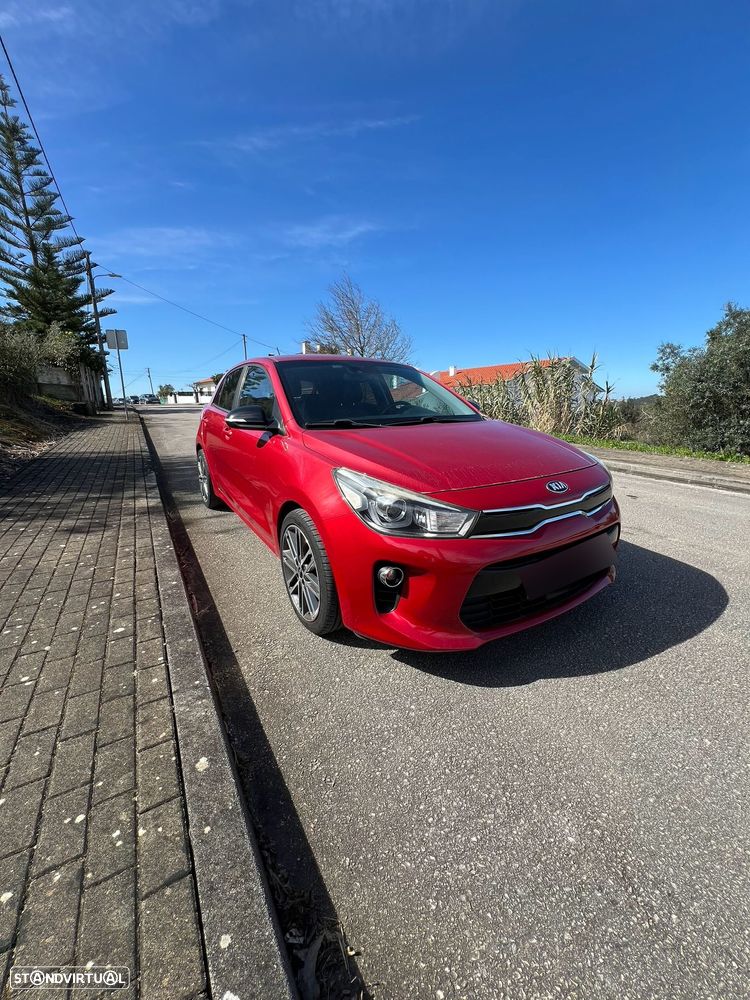 Kia Rio - 1