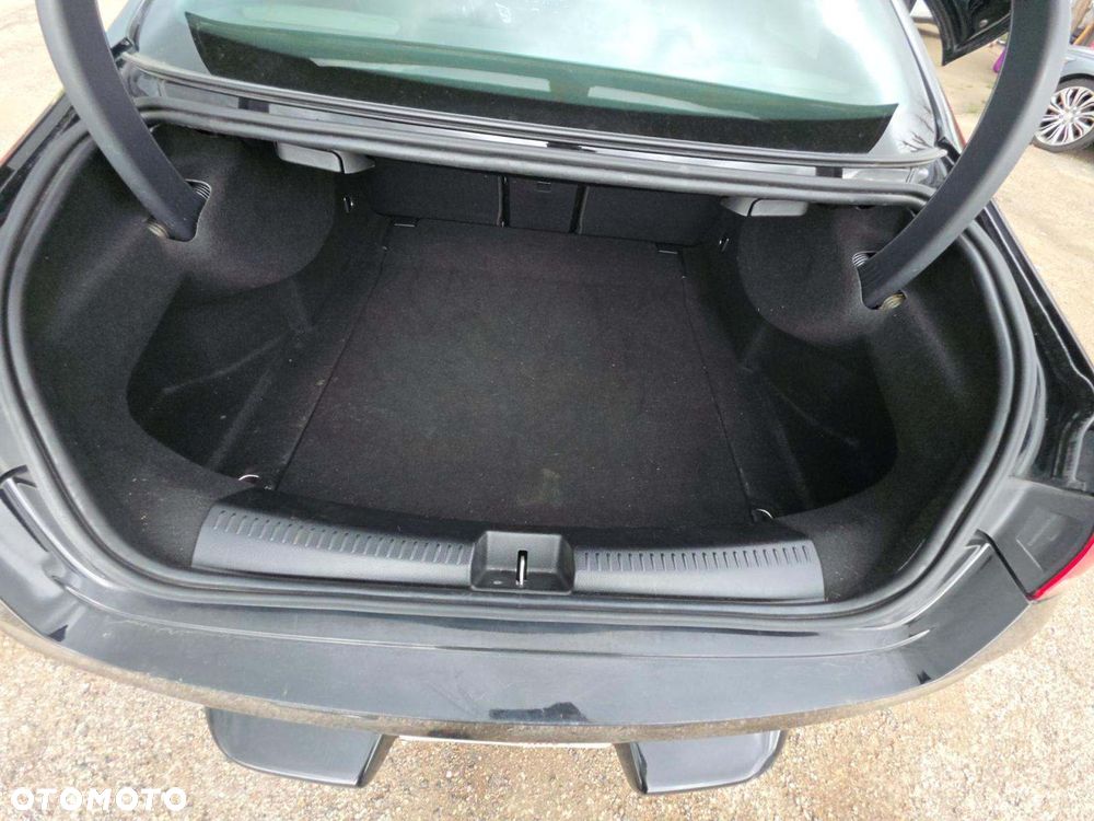 Mercedes-Benz CLA 250 4Matic 7G-DCT AMG Line - 9