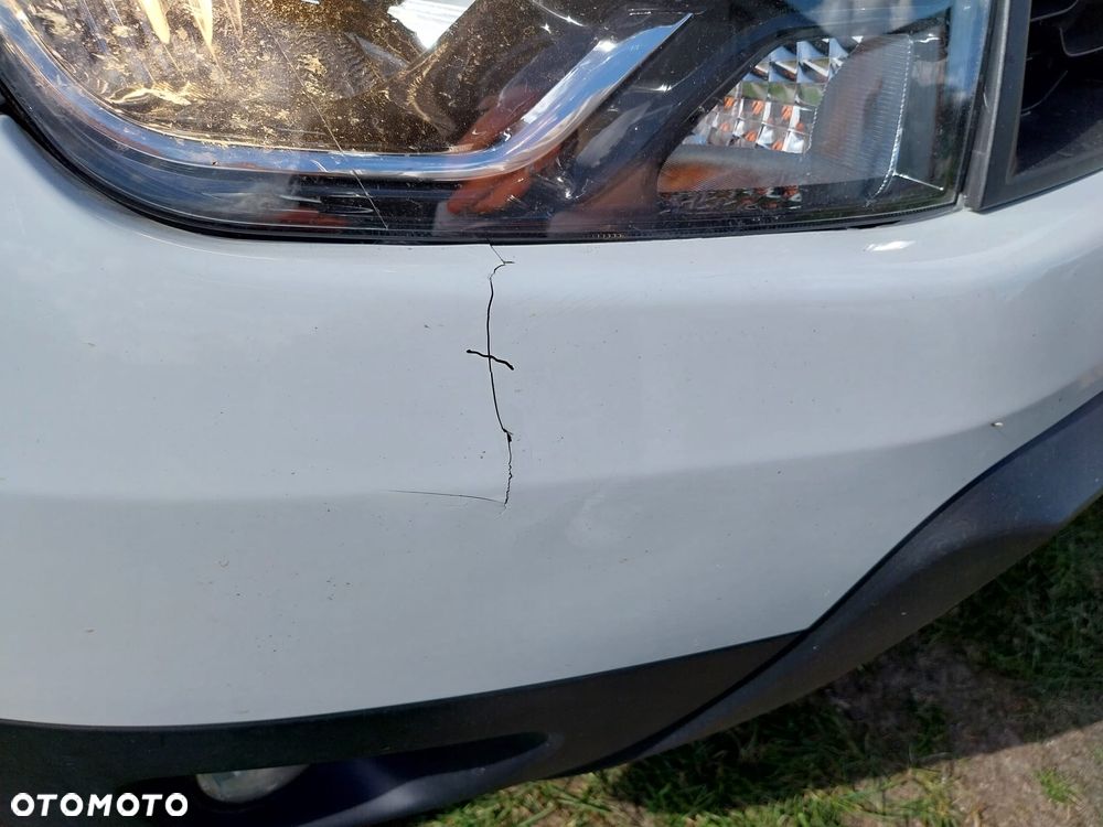 Dacia Duster 1.6 SCe Laureate S&S - 7