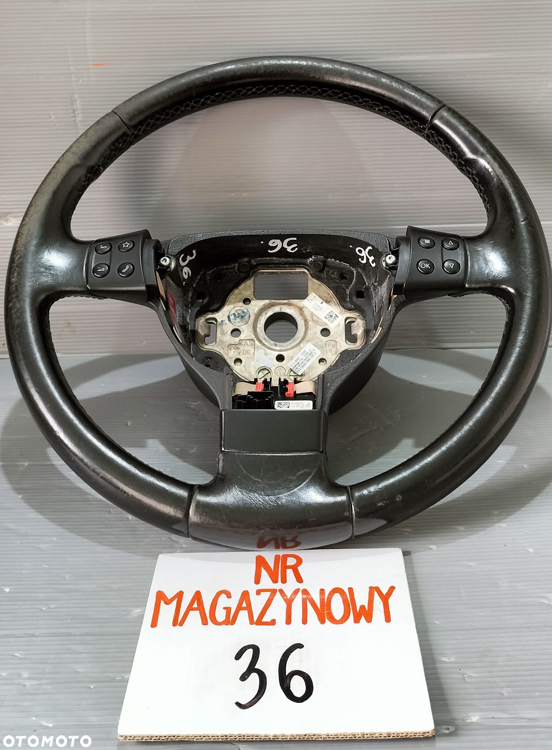 VW PASSAT B6 GOLF V 3C0419091AB KIEROWNICA SKÓRZANA SKÓRA MULTIFUNKCJA ORYGINAŁ - 1