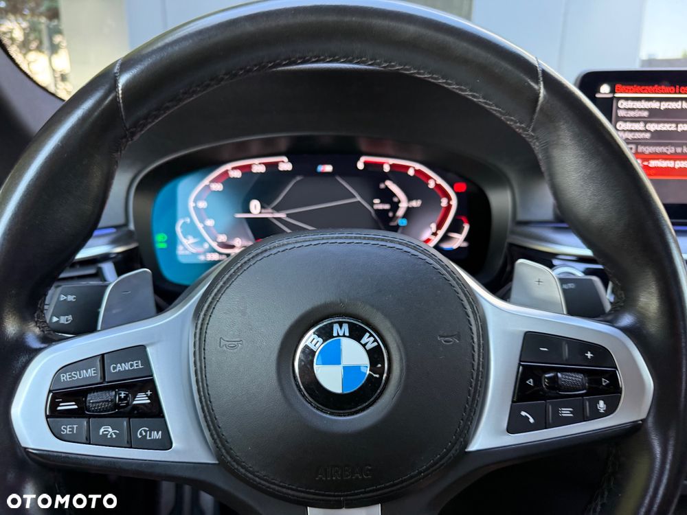 BMW Seria 5 520d xDrive MHEV M Sport sport - 30