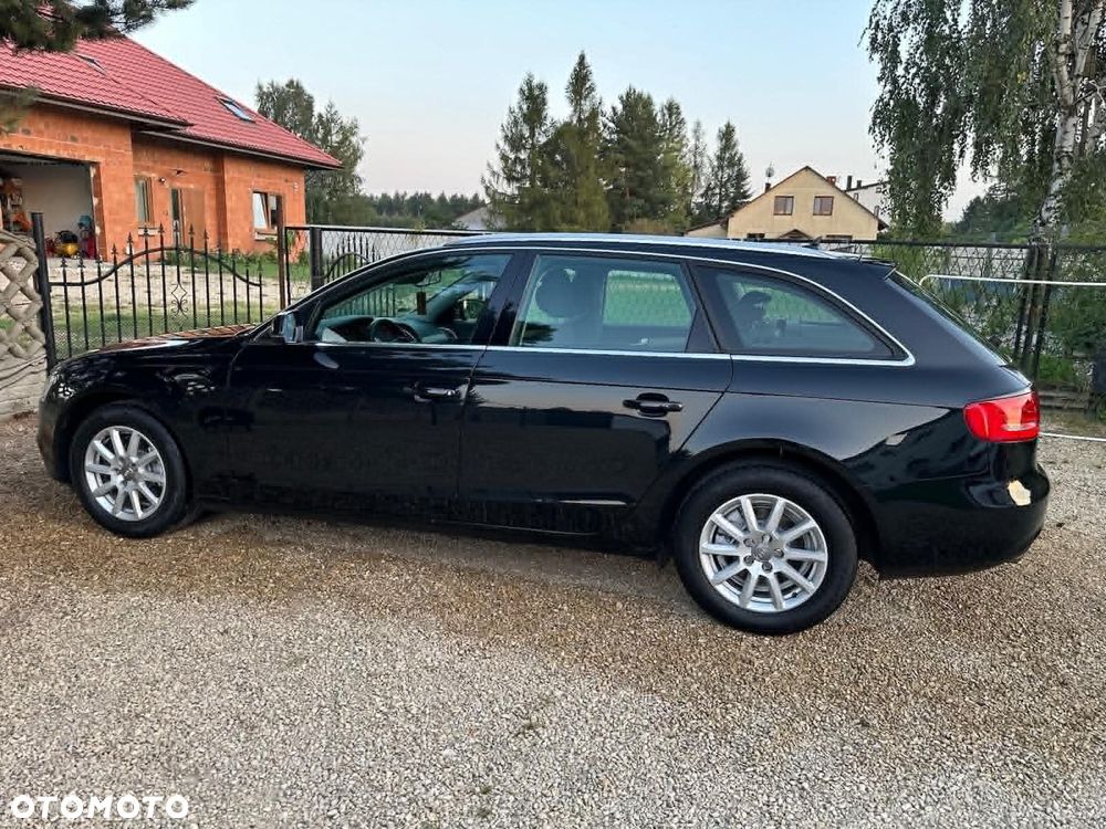 Audi A4 Avant - 6