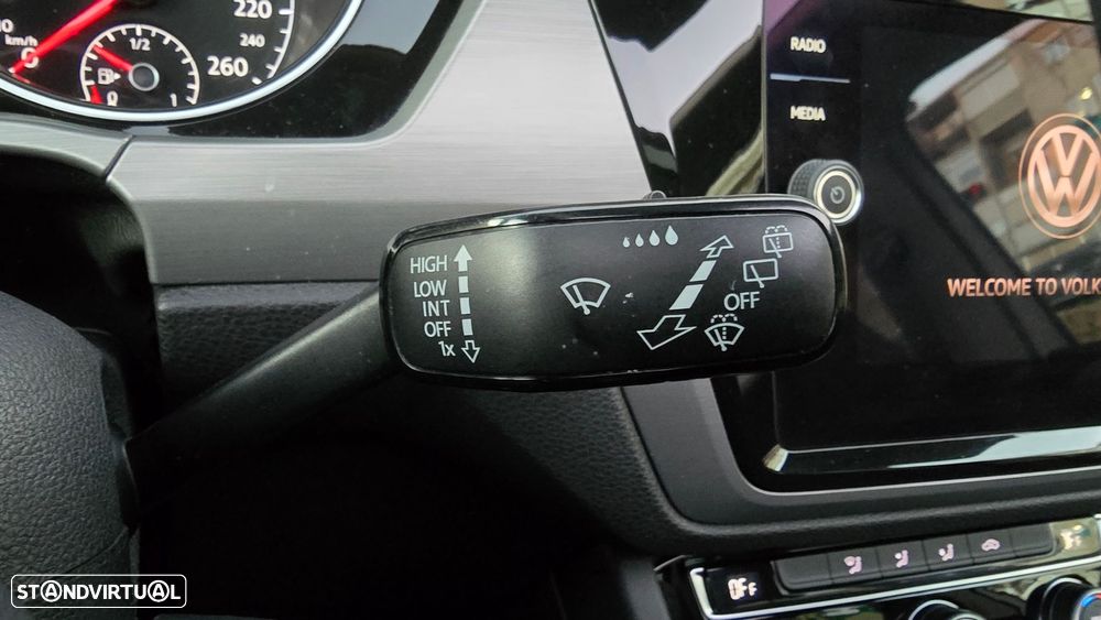 VW Touran 1.6 TDI Confortline - 17