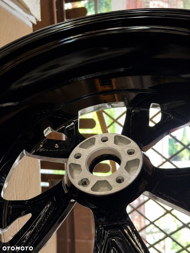 Felgi Audi 21” 5x112 - 9,5J ET25 - Agresywny Look/ A7 A8 A6 Q5 Q7 komplet nowe - 9