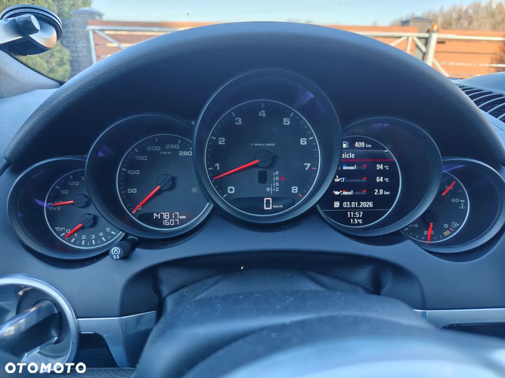 Porsche Cayenne Standard - 8