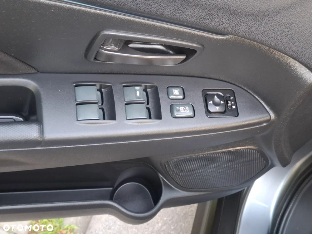 Mitsubishi ASX 1.6 2WD Edition II - 17