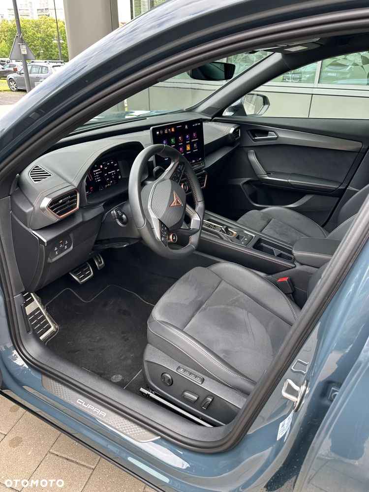 Cupra Formentor 1.5 eTSI mHEV DSG - 11