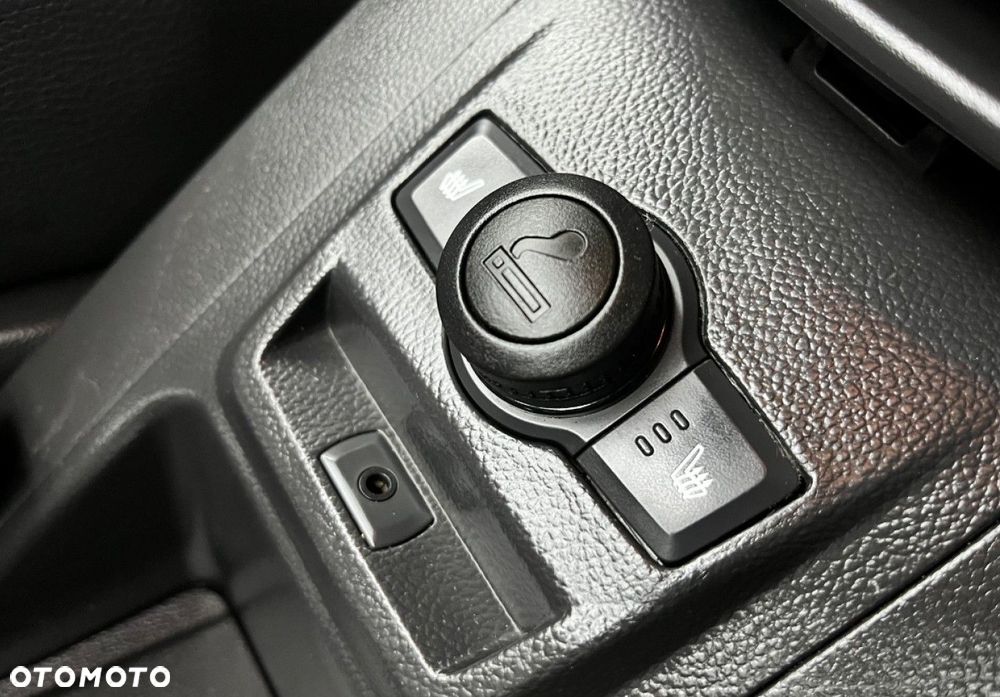 Opel Antara - 26