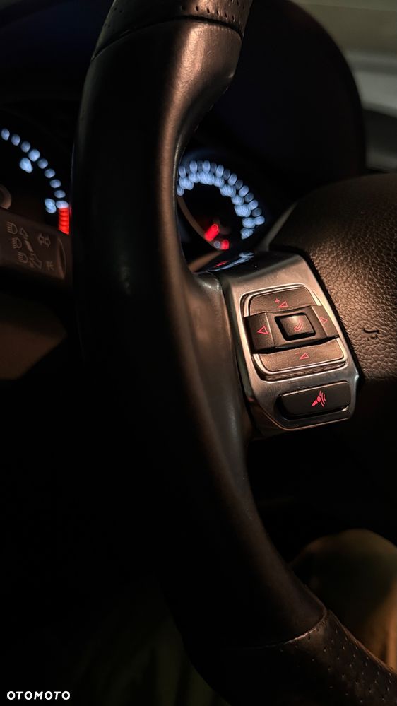 Volkswagen CC 2.0 TDI DPF BMT 4Mot DSG - 29