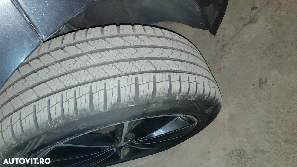 Renault Megane ENERGY dCi 110 Start & Stop Bose Edition - 9