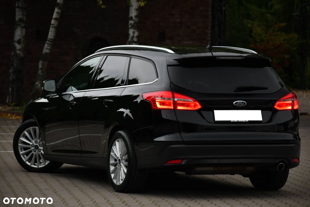 Ford Focus Turnier 1.5 EcoBoost Start-Stopp-System TITANIUM X - 12
