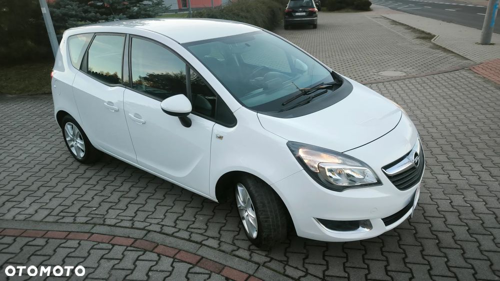 Opel Meriva 1.4 T Cosmo S&S - 2