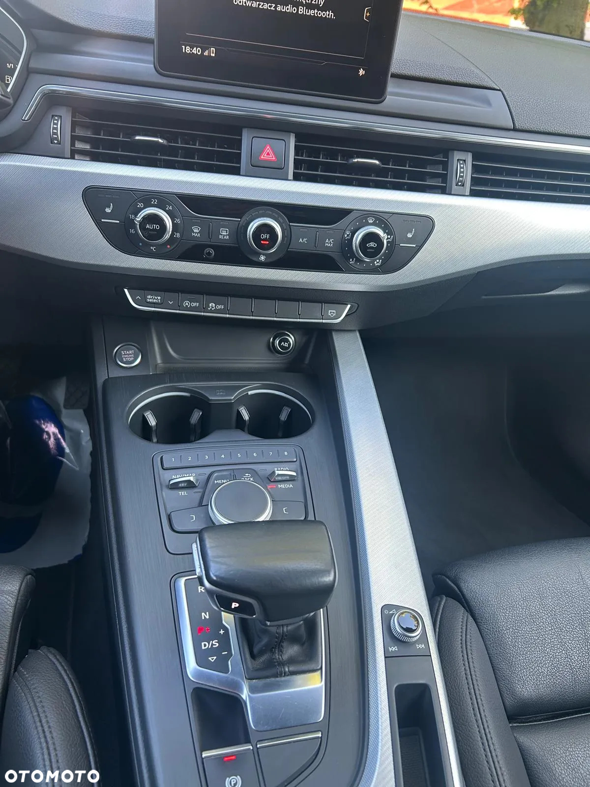 Audi A4 Avant 40 TFSI S tronic S line - 14