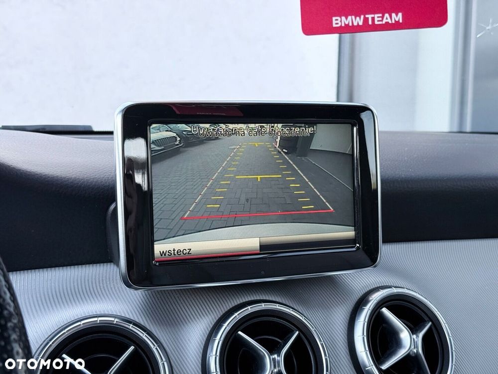 Mercedes-Benz CLA - 35