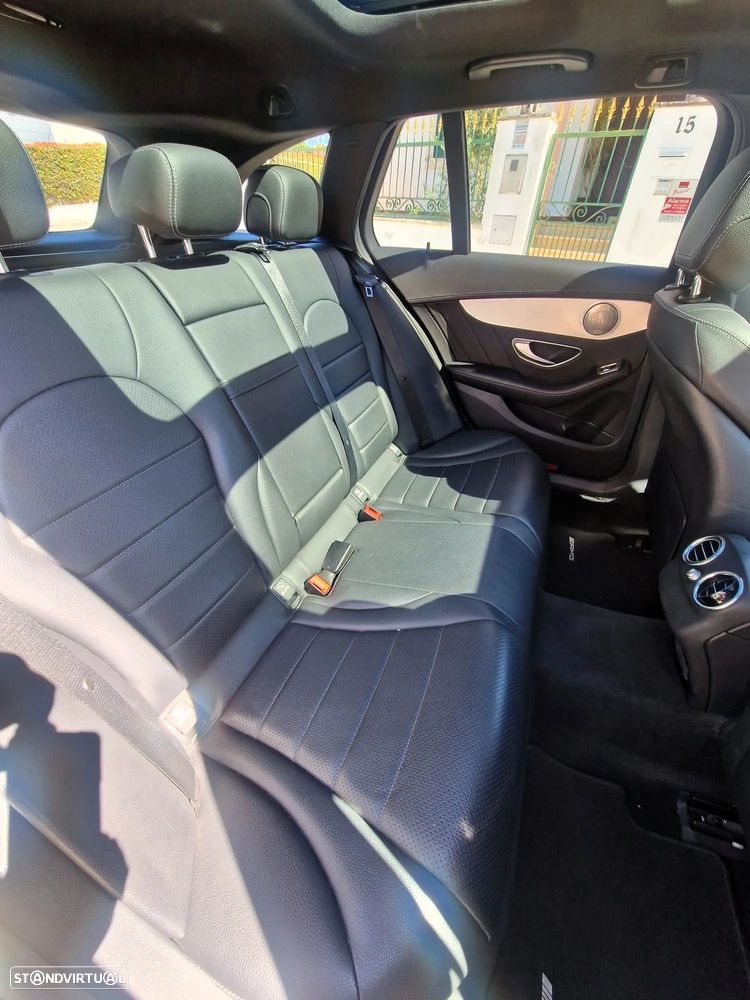 Mercedes-Benz C 250 (BlueTEC) d 4Matic Station 7G-TRONIC AMG Line - 31
