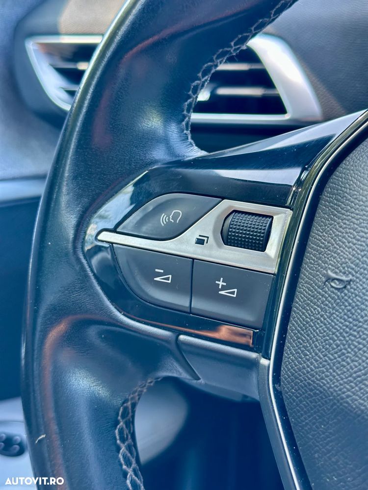 Peugeot 3008 - 21