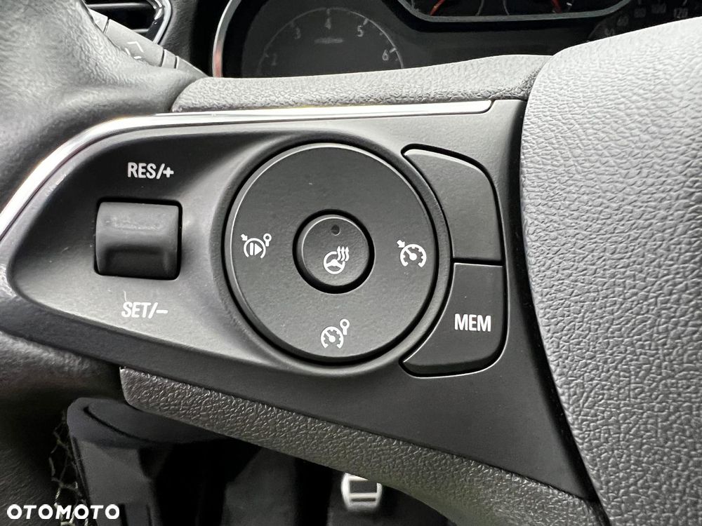 Opel Grandland X - 14