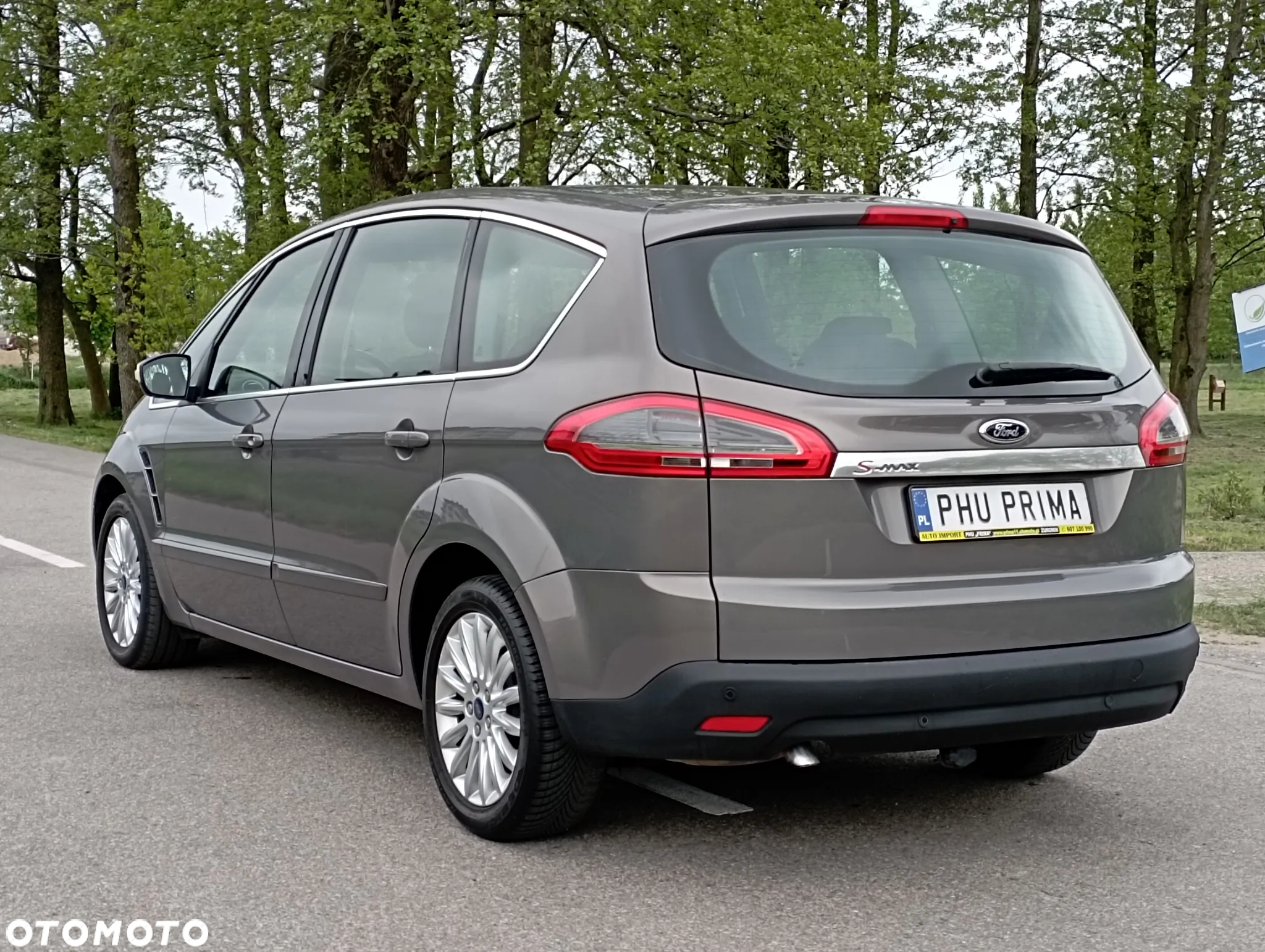 Ford S-Max - 9
