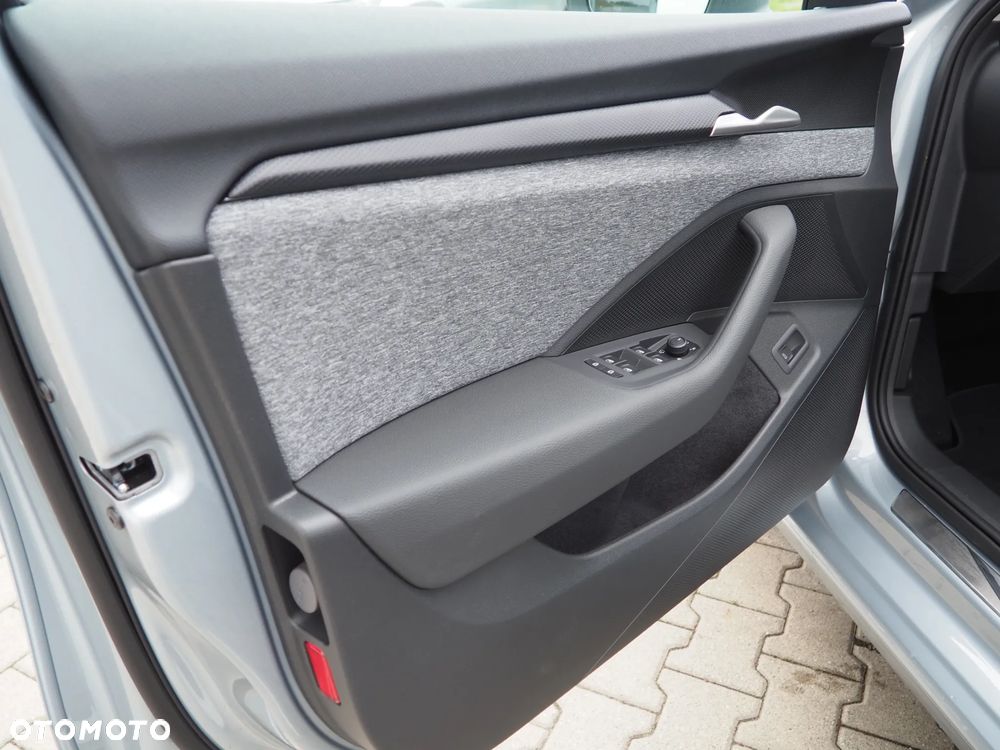 Skoda Superb 1.5 TSI mHEV Drive DSG - 11