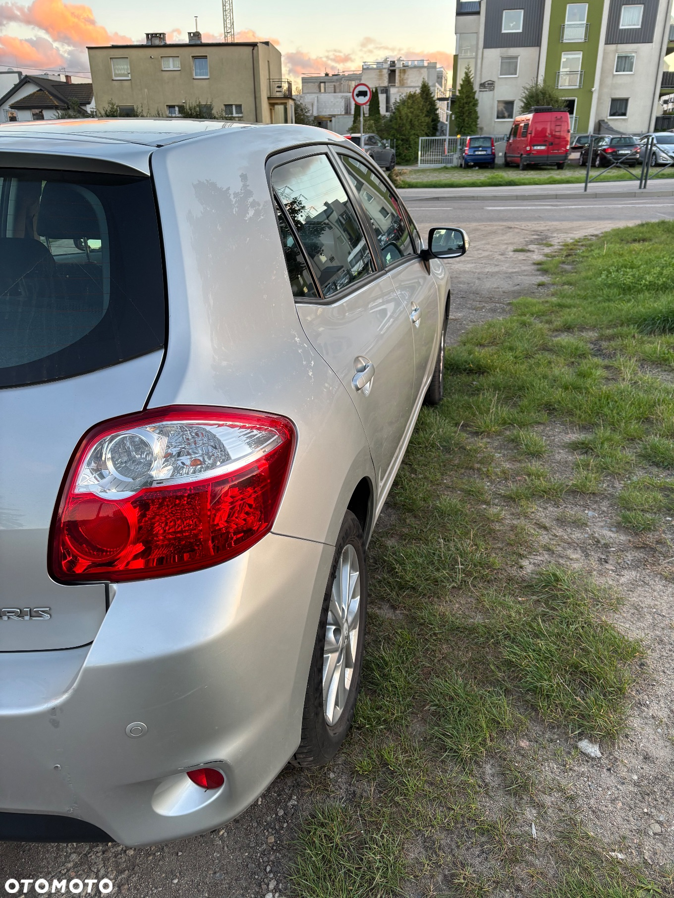 Toyota Auris 1.33 Dual-VVT-i - 20