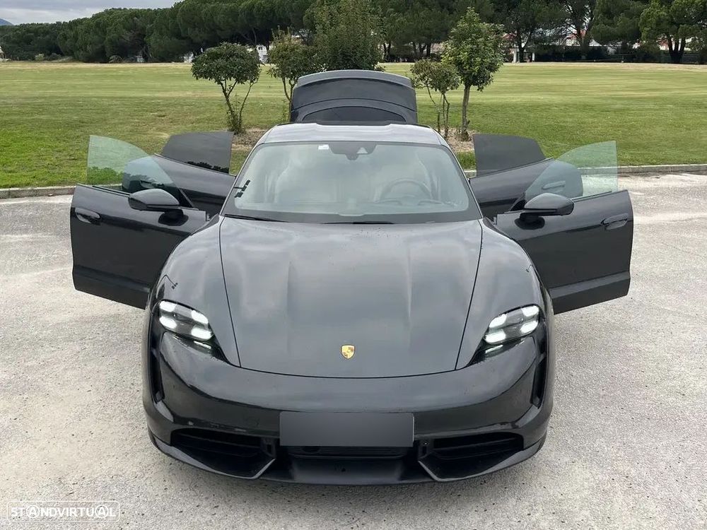 Porsche Taycan Turbo - 1