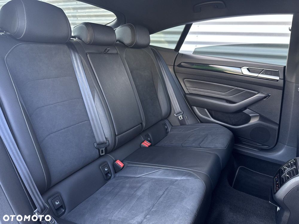 Volkswagen Arteon 2.0 TDI R-Line DSG - 15