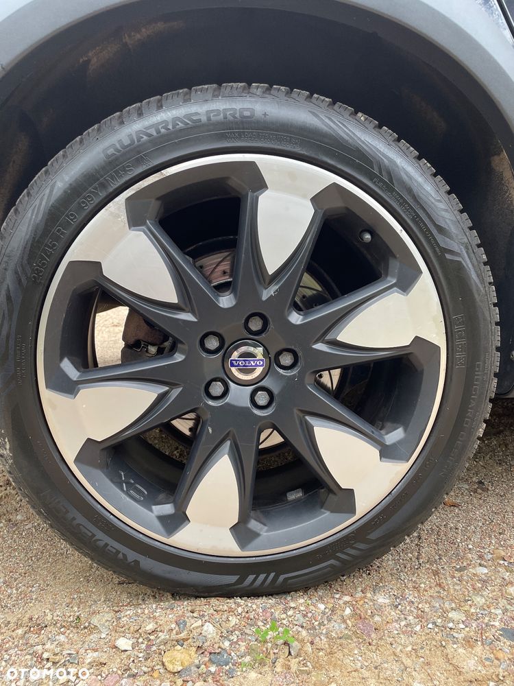 Volvo XC 70 D5 AWD Geartronic Momentum - 9